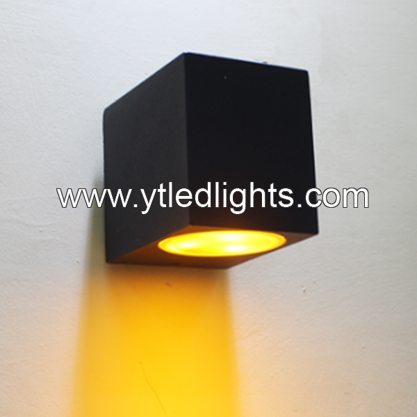 LED-wall-light-5W-COB-square-IP54